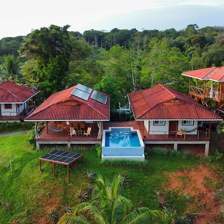 Casa Marlin Bed and Breakfast Bocas del Toro Exteriör bild